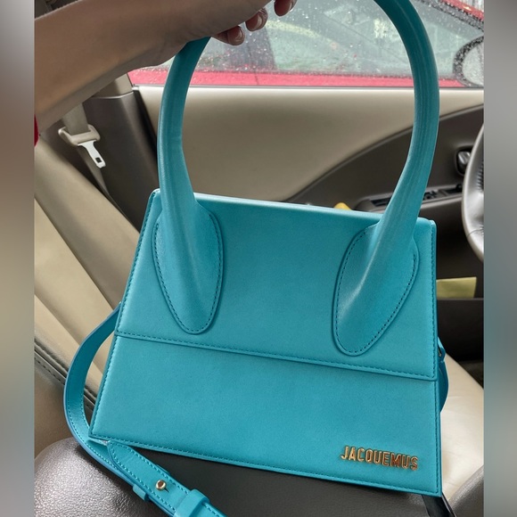 AUTHENTIC Jacquemus blue La Montagne ’Le Grand Chiquito’ bag - Picture 1 of 9